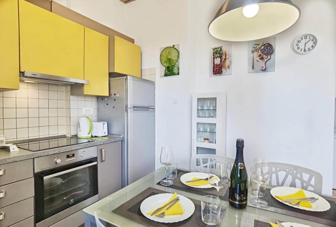 City Center Apartment Soldic Split Exterior foto